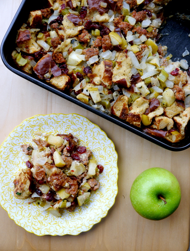 Sausage and Apple Pretzel Bread Stuffing - My Bacon-Wrapped Life